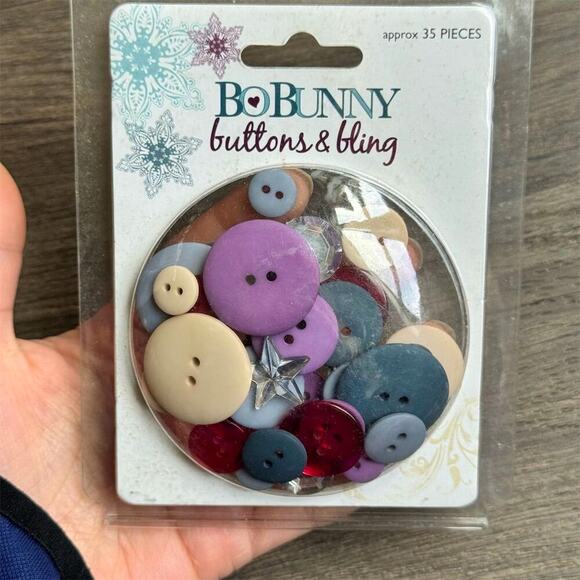 NEW Y2K Bo Bunny Buttons & Bling Embellishments Snowy Winter 35 Pcs Crafting Set - Picture 4 of 6
